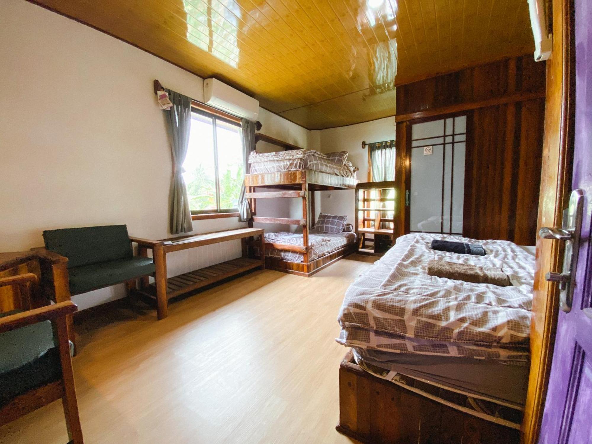 Jamburae Lodge Lagudri Cameră foto