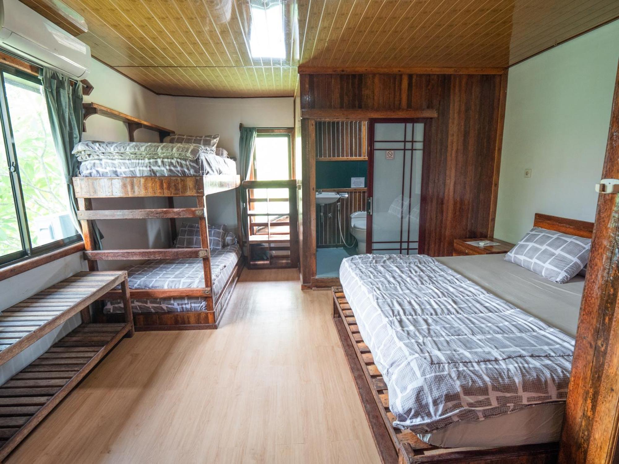 Jamburae Lodge Lagudri Cameră foto
